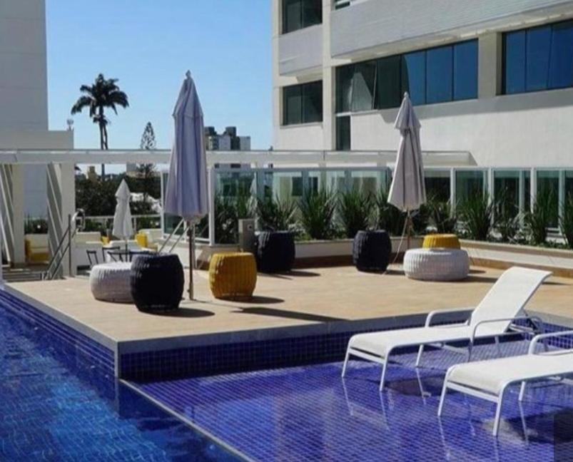 Apart Hotel America 캄푸스 두스 고이타카지스 외부 사진