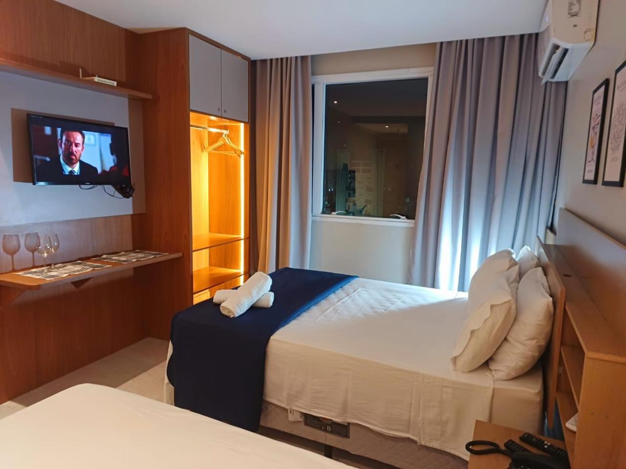 Apart Hotel America 캄푸스 두스 고이타카지스 외부 사진